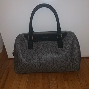 Authentic Calvin Klein purse!